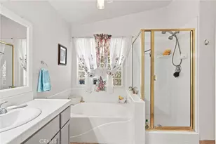 10019 Laurel Park, Bakersfield, CA 93312 - Photo 25