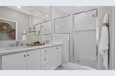28869 Pineridge Lane, Canyon Country, CA 91387 - Photo 11