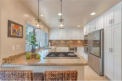 6056 Shadowbrook Circle, Huntington Beach, CA 92648 - Photo 19