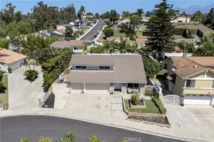 24843 Via Santa Cruz, Mission Viejo, CA 92692 - Photo 3