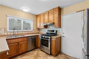 28018 Banjo Cir, Castaic, CA 91384 - Photo 17