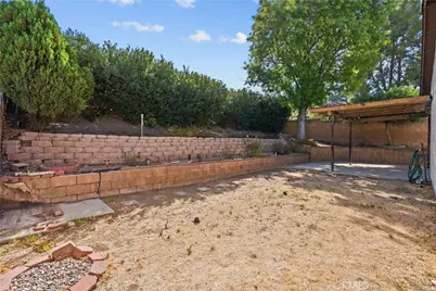 28018 Banjo Circle, Castaic, CA 91384 - Photo 37