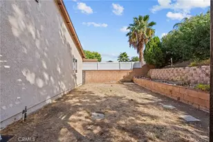 28018 Banjo Cir, Castaic, CA 91384 - Photo 35