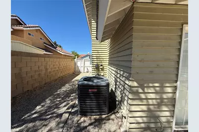 42534 61st, Quartz Hill, CA 93536 - Photo 19