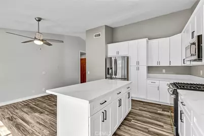 22602 Cottonwood Circle, Lake Forest, CA 92630 - Photo 5