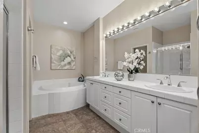 44 Burlingame, Irvine, CA 92602 - Photo 29