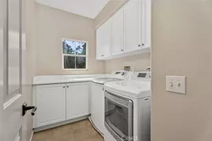 44 Burlingame, Irvine, CA 92602 - Photo 37