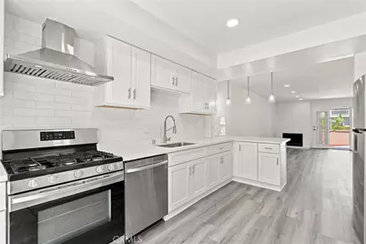 10803 Los Jardines, Fountain Valley, CA 92708 - Photo 15