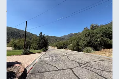 23680 Hillview Road, San Bernardino, CA 92404 - Photo 27