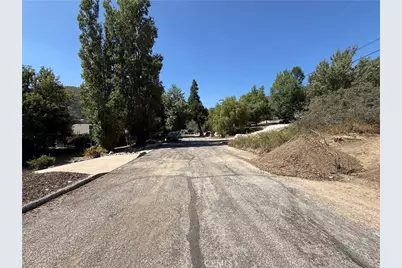23680 Hillview Road, San Bernardino, CA 92404 - Photo 25