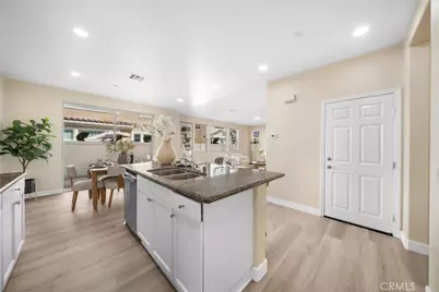 16005 Grape Avenue, Chino, CA 91708 - Photo 7