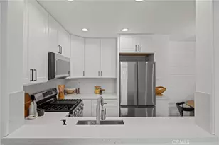 7 Rosa, Rancho Santa Margarita, CA 92688 - Photo 11