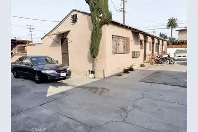 12008 Long Beach Boulevard, Lynwood, CA 90262 - Photo 9