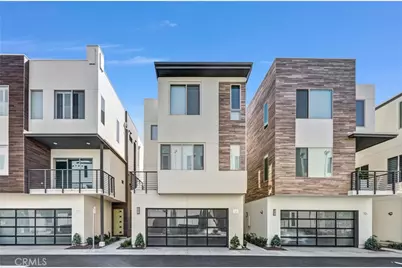 18 Ebb Tide, Newport Beach, CA 92663 - Photo 1