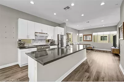 18 Ebb Tide, Newport Beach, CA 92663 - Photo 11