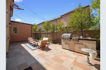 75 Thornapple, Irvine, CA 92620 - Photo 35