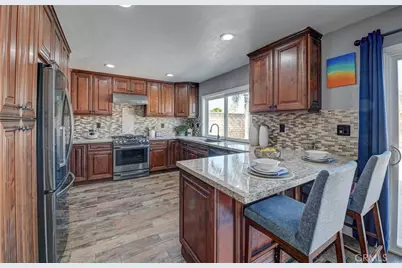 1113 Pampas Circle, Corona, CA 92881 - Photo 11