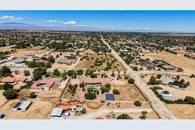 2701 W O-8 Avenue, Palmdale, CA 93551 - Photo 3
