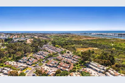 14 Surfside Ct Court, Newport Beach, CA 92663 - Photo 27