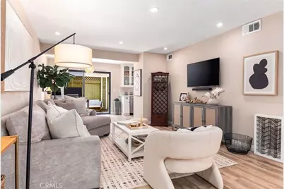 14 Surfside Ct Court, Newport Beach, CA 92663 - Photo 5