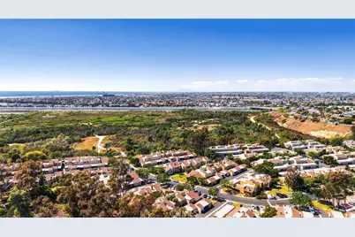 14 Surfside Ct Court, Newport Beach, CA 92663 - Photo 31