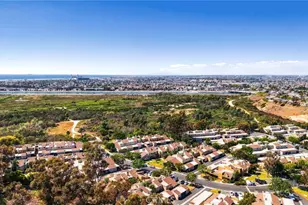 14 Surfside Ct Ct, Newport Beach, CA 92663 - Photo 31