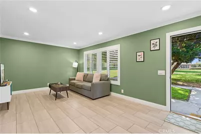 3165 College, Costa Mesa, CA 92626 - Photo 3