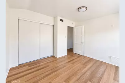7919 Lasaine Avenue, Northridge, CA 91325 - Photo 15
