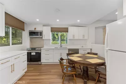 1377 Knoll Road, Redlands, CA 92373 - Photo 15