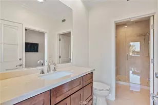 5081 E Copa De Oro Dr, Anaheim, CA 92807 - Photo 19