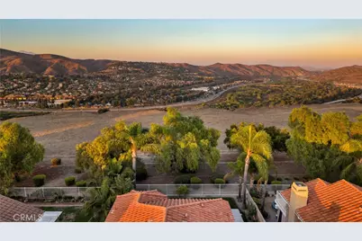 475 S Laureltree, Anaheim Hills, CA 92808 - Photo 45