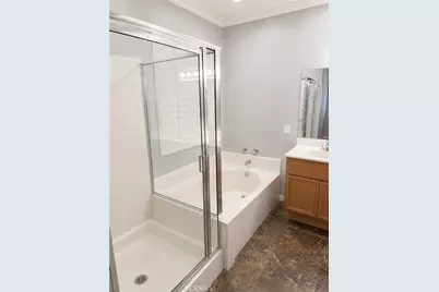 35579 Country Creek Drive, Yucaipa, CA 92399 - Photo 17