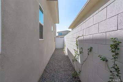 264 Mustang, Palm Springs, CA 92262 - Photo 43