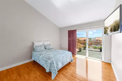 4861 Lago Drive #307, Huntington Beach, CA 92649 - Photo 5