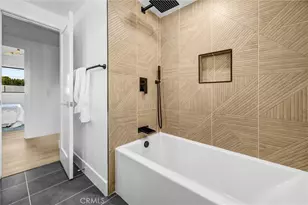 10321 Kamuela, Huntington Beach, CA 92646 - Photo 17