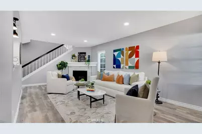 27 Christamon, Irvine, CA 92620 - Photo 3