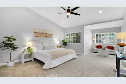27 Christamon, Irvine, CA 92620 - Photo 9