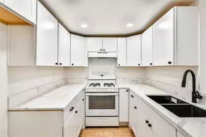 700 W 3rd #A110, Santa Ana, CA 92701 - Photo 3