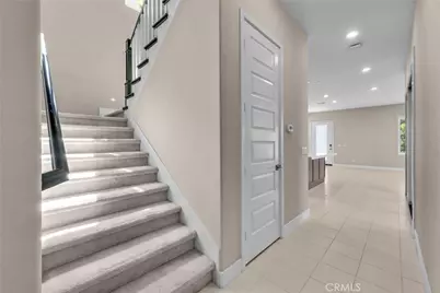 128 Character, Irvine, CA 92618 - Photo 19
