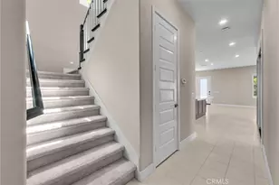 128 Character, Irvine, CA 92618 - Photo 19
