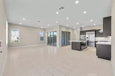 128 Character, Irvine, CA 92618 - Photo 9
