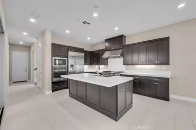 128 Character, Irvine, CA 92618 - Photo 13