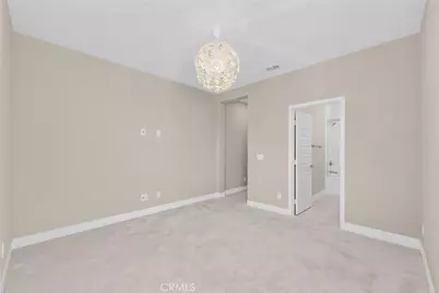 128 Character, Irvine, CA 92618 - Photo 33