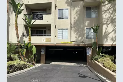 21520 Burbank #303, Woodland Hills, CA 91367 - Photo 1