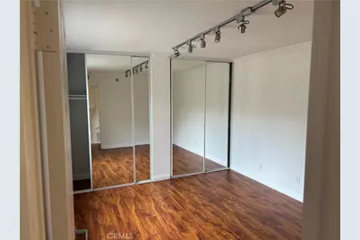 21520 Burbank #303, Woodland Hills, CA 91367 - Photo 3