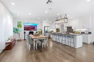 142 Allusion, Irvine, CA 92618 - Photo 3