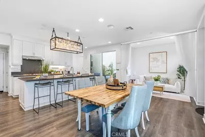 142 Allusion, Irvine, CA 92618 - Photo 7