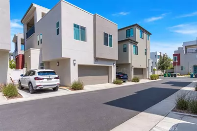 142 Allusion, Irvine, CA 92618 - Photo 41
