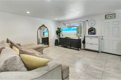 32182 Paseo Carolina, San Juan Capistrano, CA 92675 - Photo 3