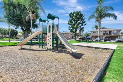 32182 Paseo Carolina, San Juan Capistrano, CA 92675 - Photo 13